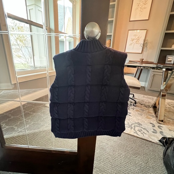 Janie and Jack boys knit puff vest!! - Picture 3 of 4